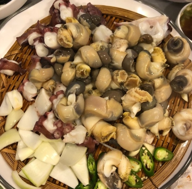 강원-삼척-동해안-문어숙회-골뱅이숙회