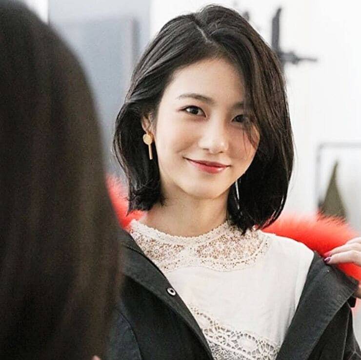 배우-신예은