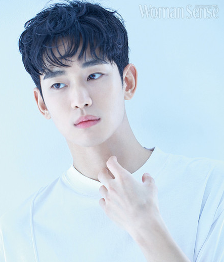 눈물의-여왕-배우-김수현