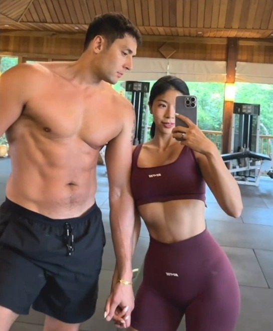 줄리엔 강 결혼