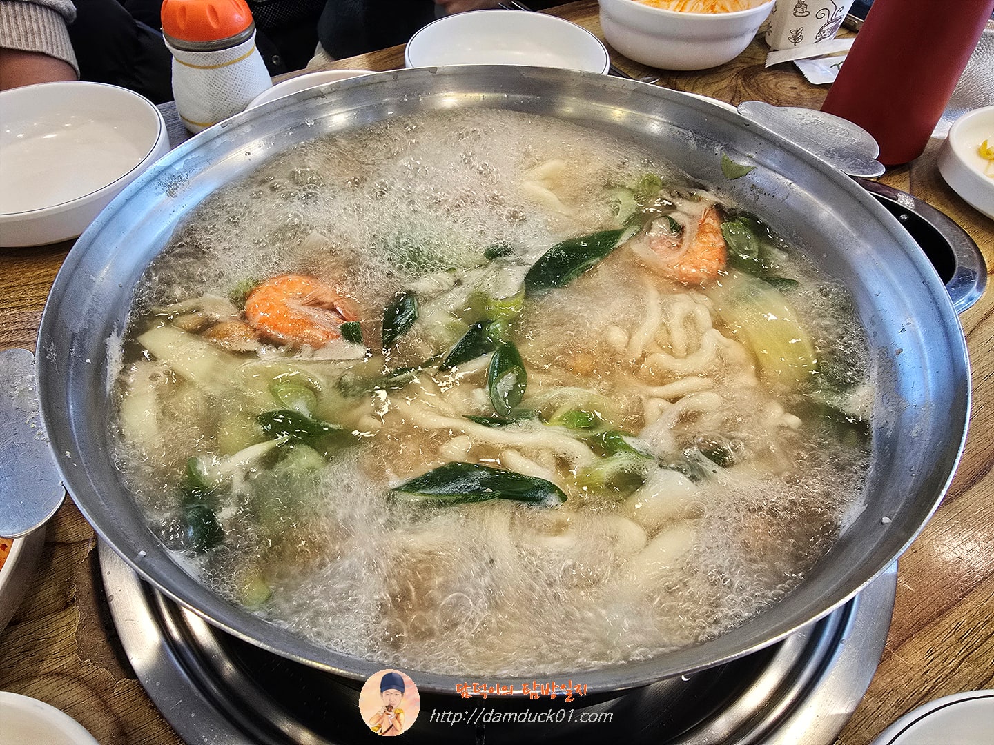 해물칼국수