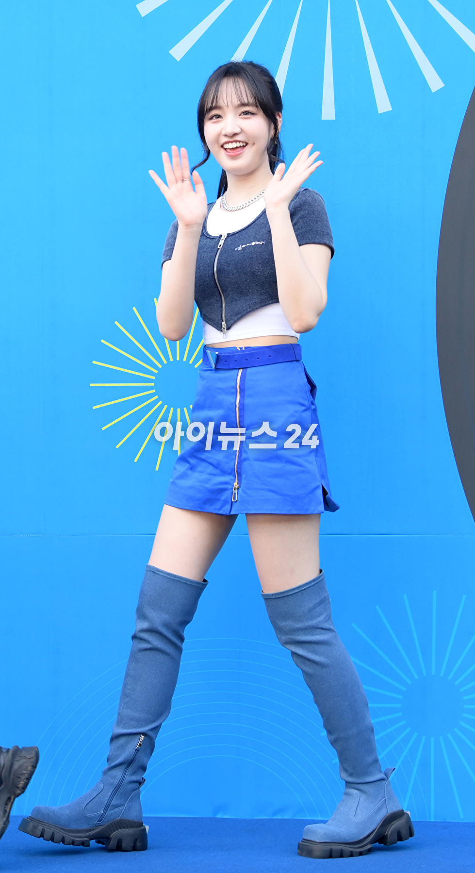 그룹 아이브(IVE) 리즈가 5일 오후 서울 잠실실내체육관에서 열린 &#39;펩시 썸머 페스타 2023&#39; 포토월 행사에 참석하고 있다. [사진=정소희 기자]