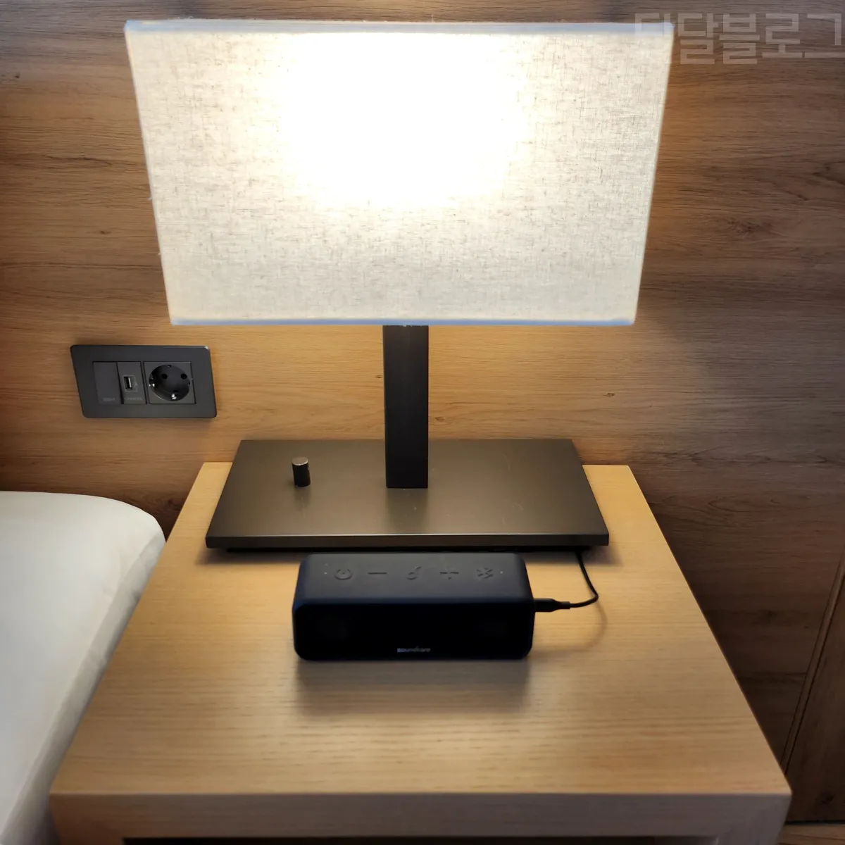 정선-파크로쉬-객실-블루투스