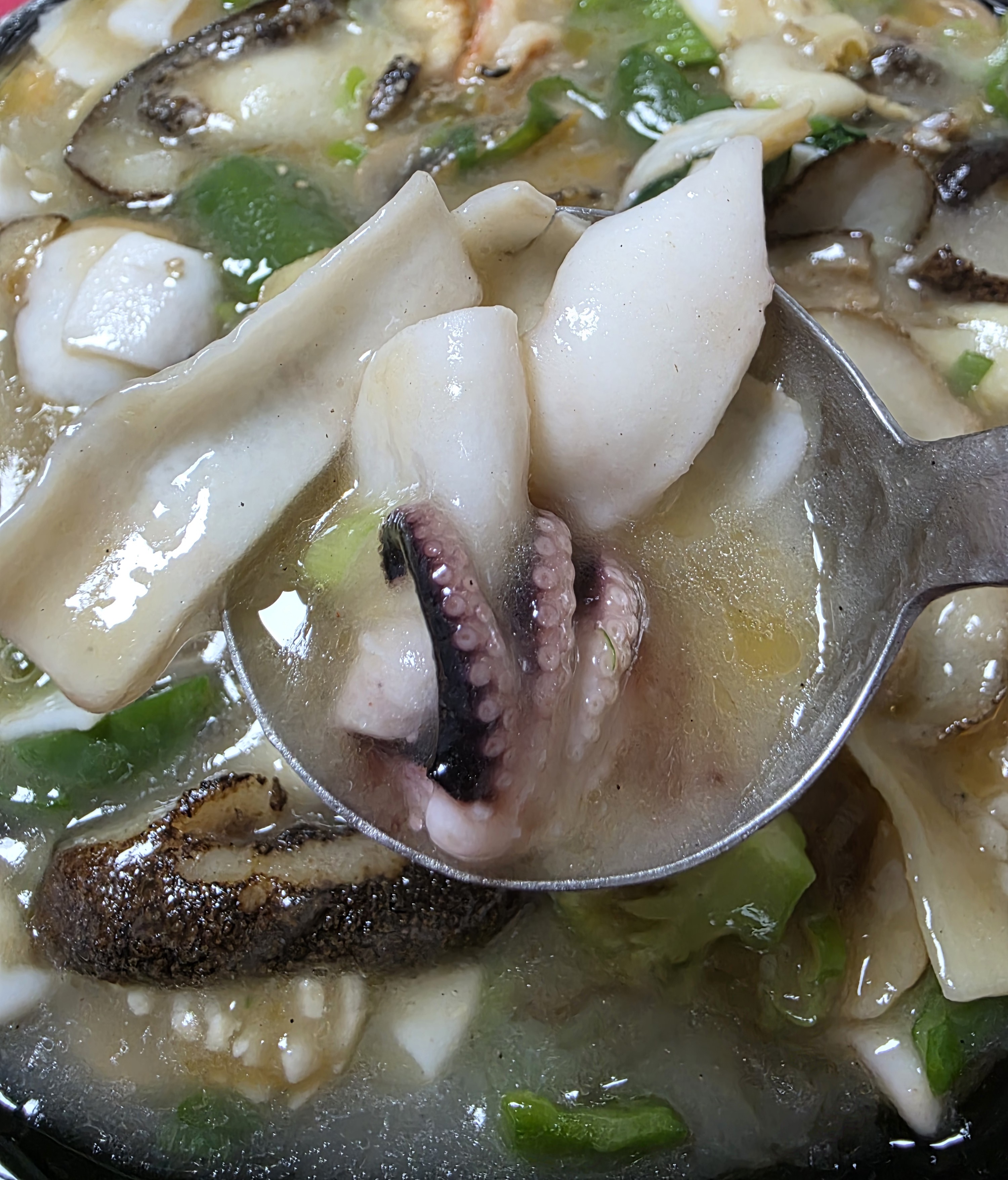 오징어가-쫄깃합니다.