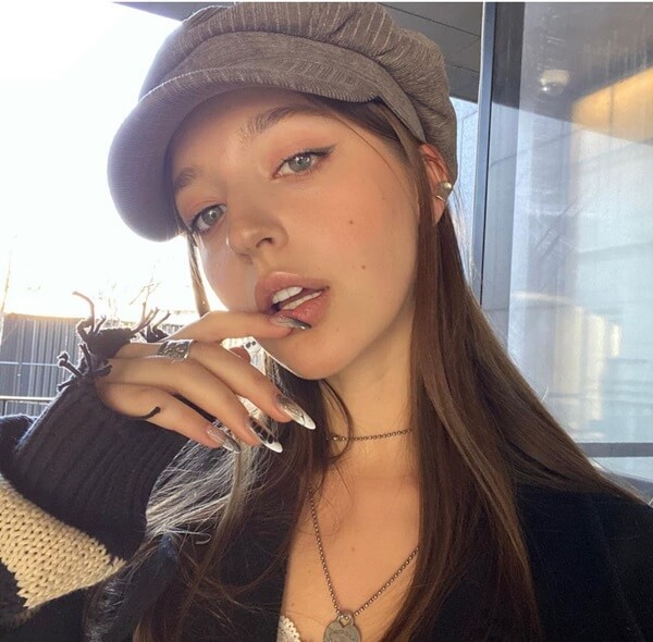 안젤리나 인스타