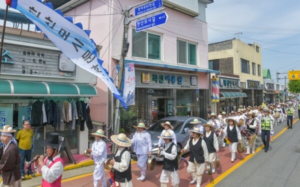 한산모시문화제 일정표, 축하 공연, 출연진