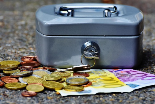 돈이 돈을 버는 법: 복리의 마법과 장기 투자 전략