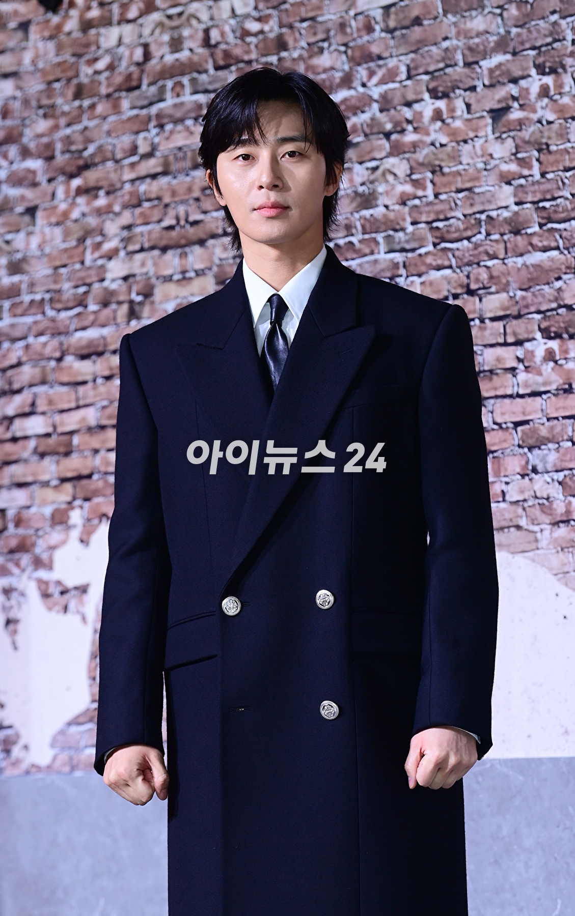 배우 박서준이 19일 오전 서울 용산구 레이어20 스튜디오에서 열린 넷플릭스 새 시리즈 '경성크리처' 제작발표회에 참석하고 있다. [사진=정소희 기자]