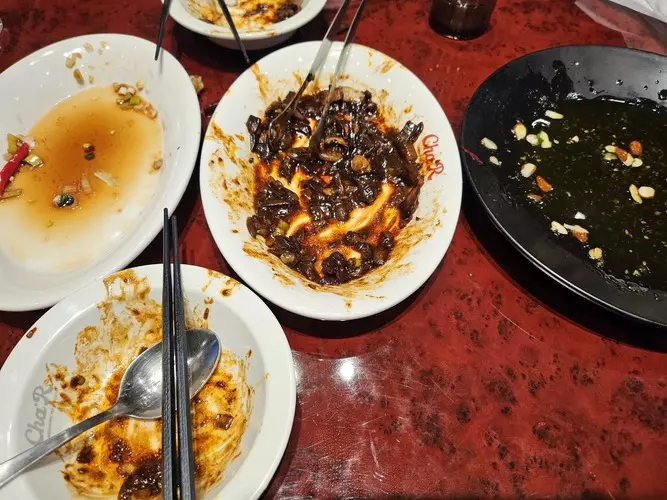 다 비운 접시