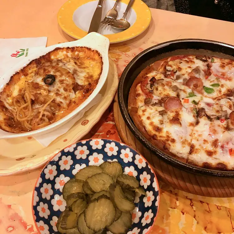 토요일은 밥이좋아 since 1988 군산 최초 피자집 제주 이시돌 목장 천연 모짜렐라 치즈 콤비네이션 피자, 파스타, 스파게티 맛있는 피자집 군산 맛집 추천 토밥즈 방송정보