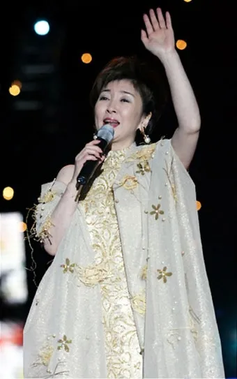 노래로배우는일본어 스즈메노나미다すずめの涙 계은숙 桂銀淑 참새의눈물 가사 독음 번역 해설 단어 엔카명곡 일본명곡으로 정리_24