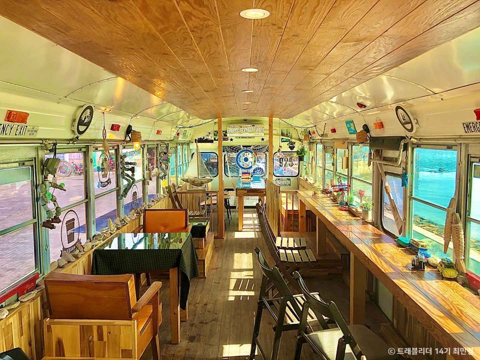 무녀2구마을버스 내부