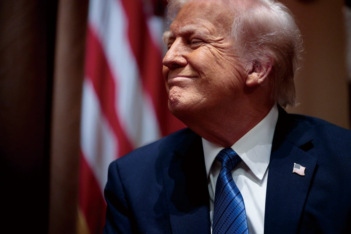 트럼프 2기 행정부는 미 국채 10년물 금리를 낮춰 부채 차입 조달 비용을 줄이고 있다.