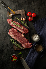 숙취 해소법 원인 및 증상에 대해 알아봤습니다. 몸에 안 좋은 거 알면서도 항상 찾게 되는 게 술인 거 같습니다. 