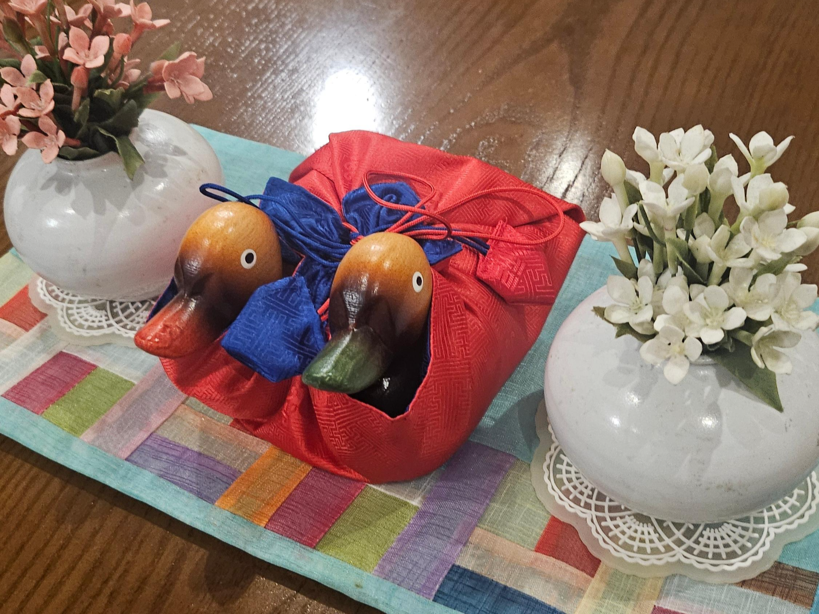 상견례 원앙 장식