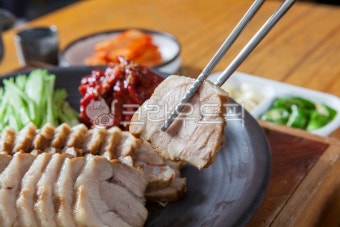 돼지 고기 수육