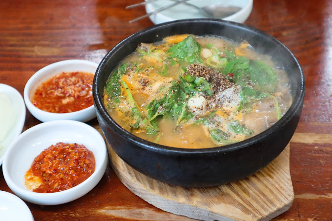 마포 망원동 순대국집 '순대일번지'