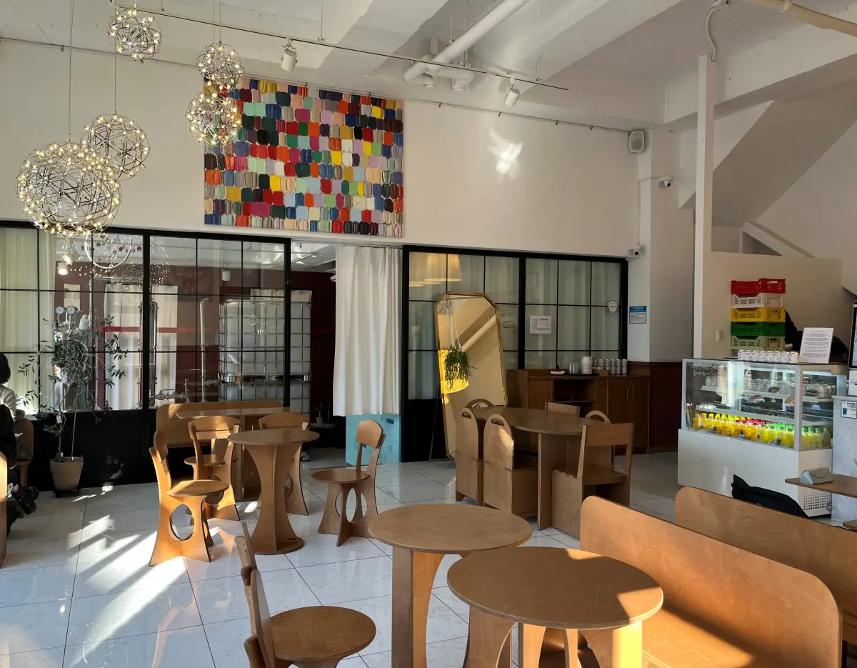 동탄-하리온-내부-테이블