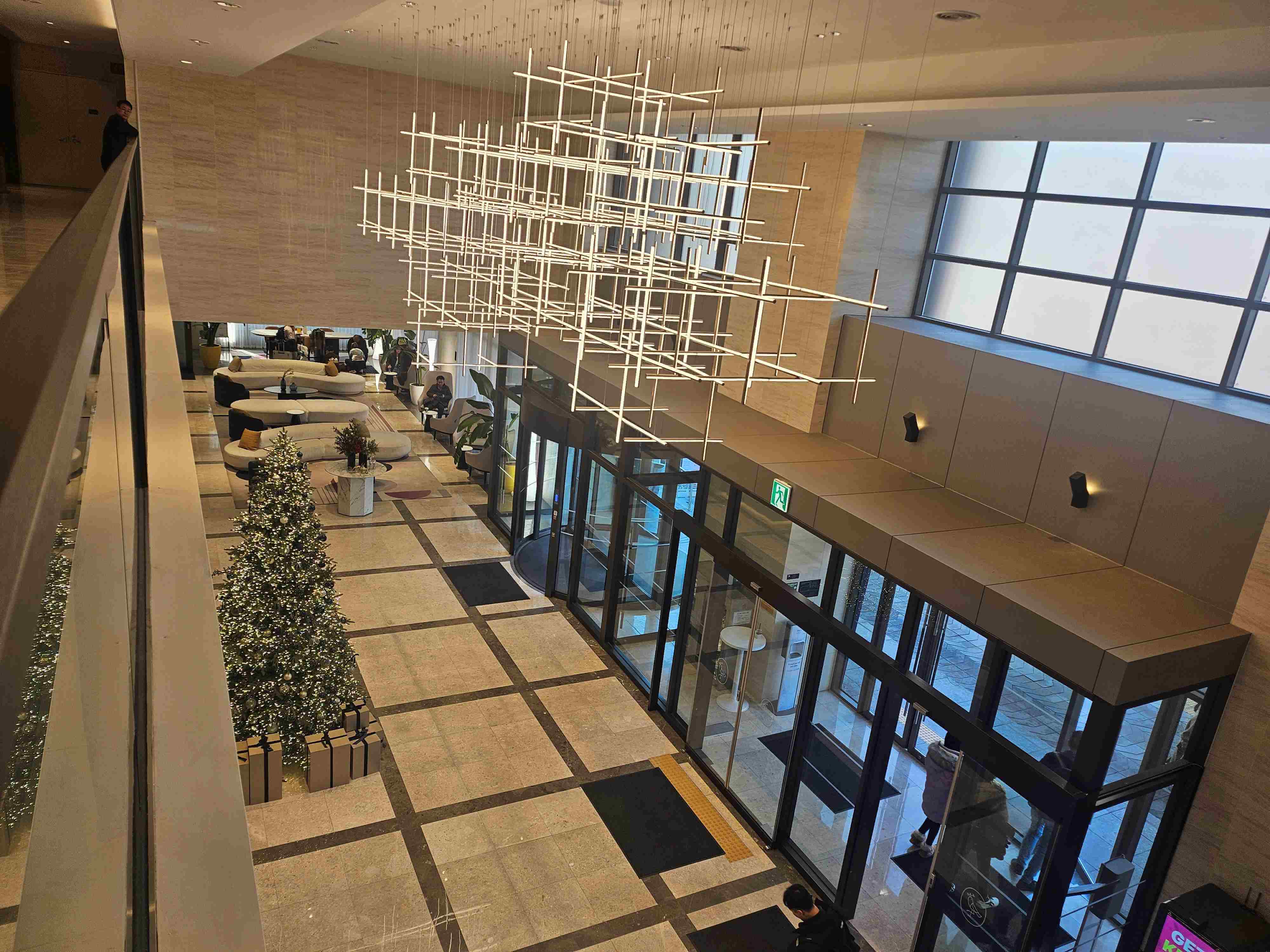 52마켓 플레이스-연말 송년 모임