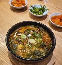 미나리갈비탕