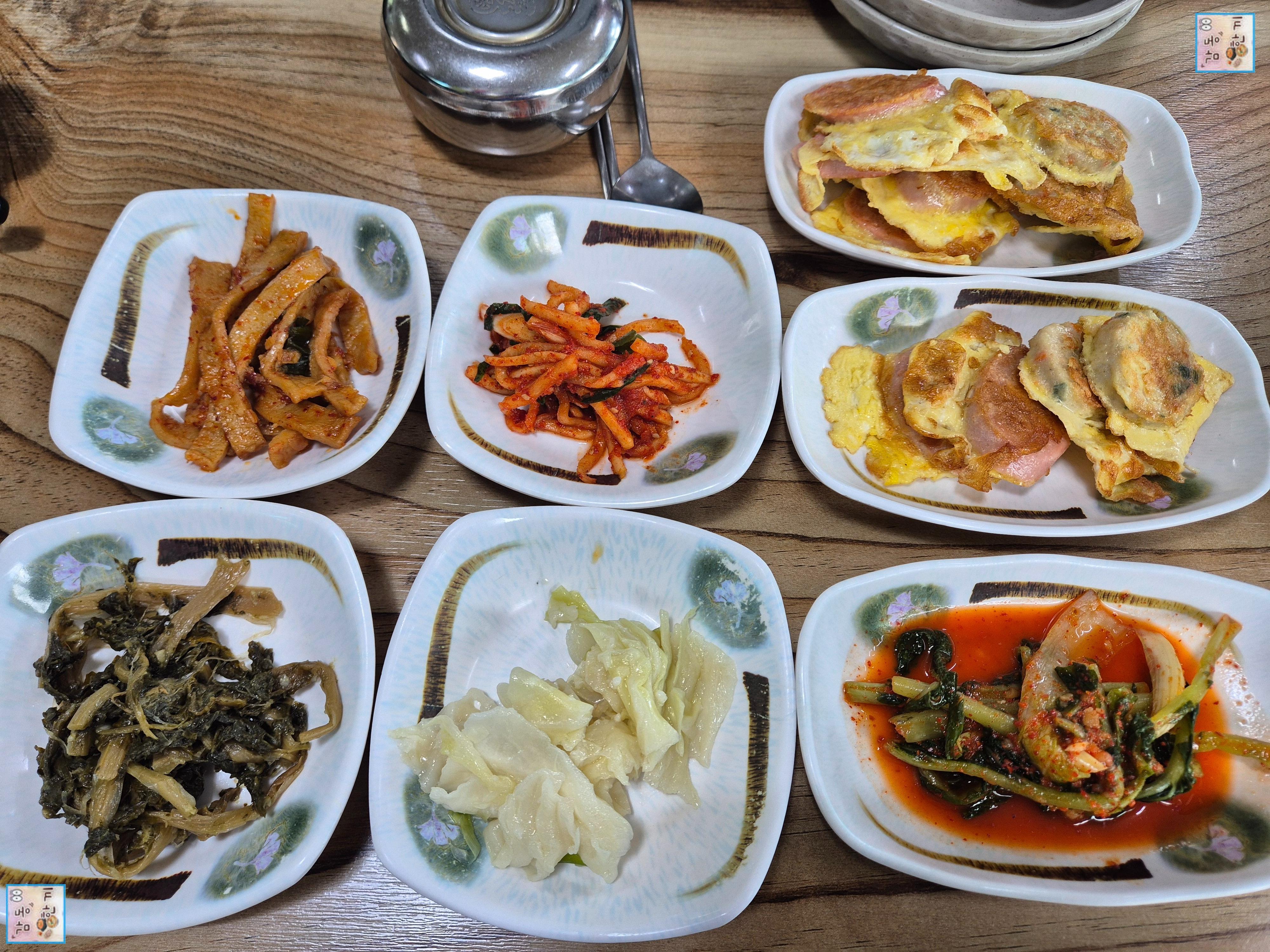 양구 재래식손두부 본점 기본 반찬 #1