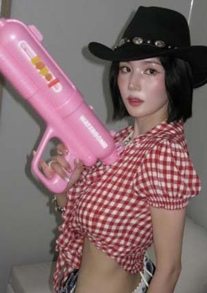 올여름 권은비 워터밤룩