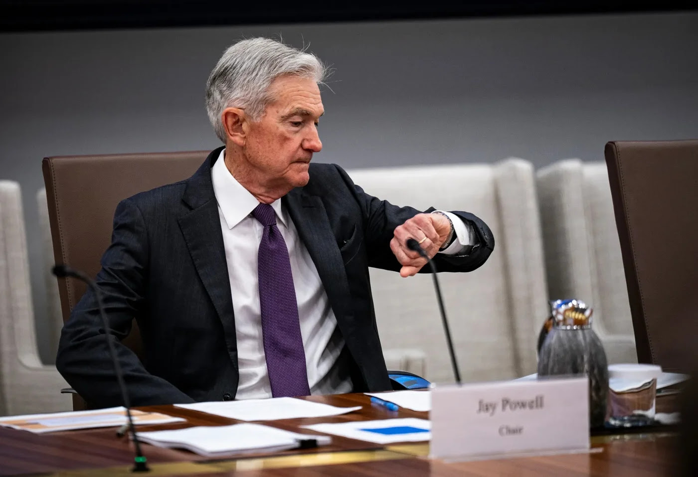 트럼프 '파월 후임' 조기 발표설에&hellip; 달러도 들썩