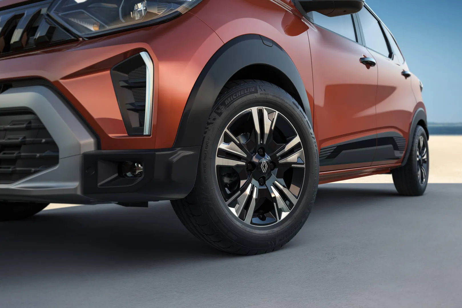 르노 트라이버 차량 이미지