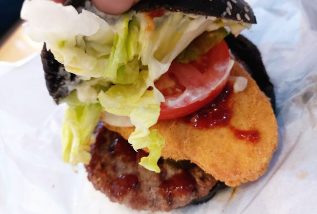 버거킹 할로윈와퍼 내용물