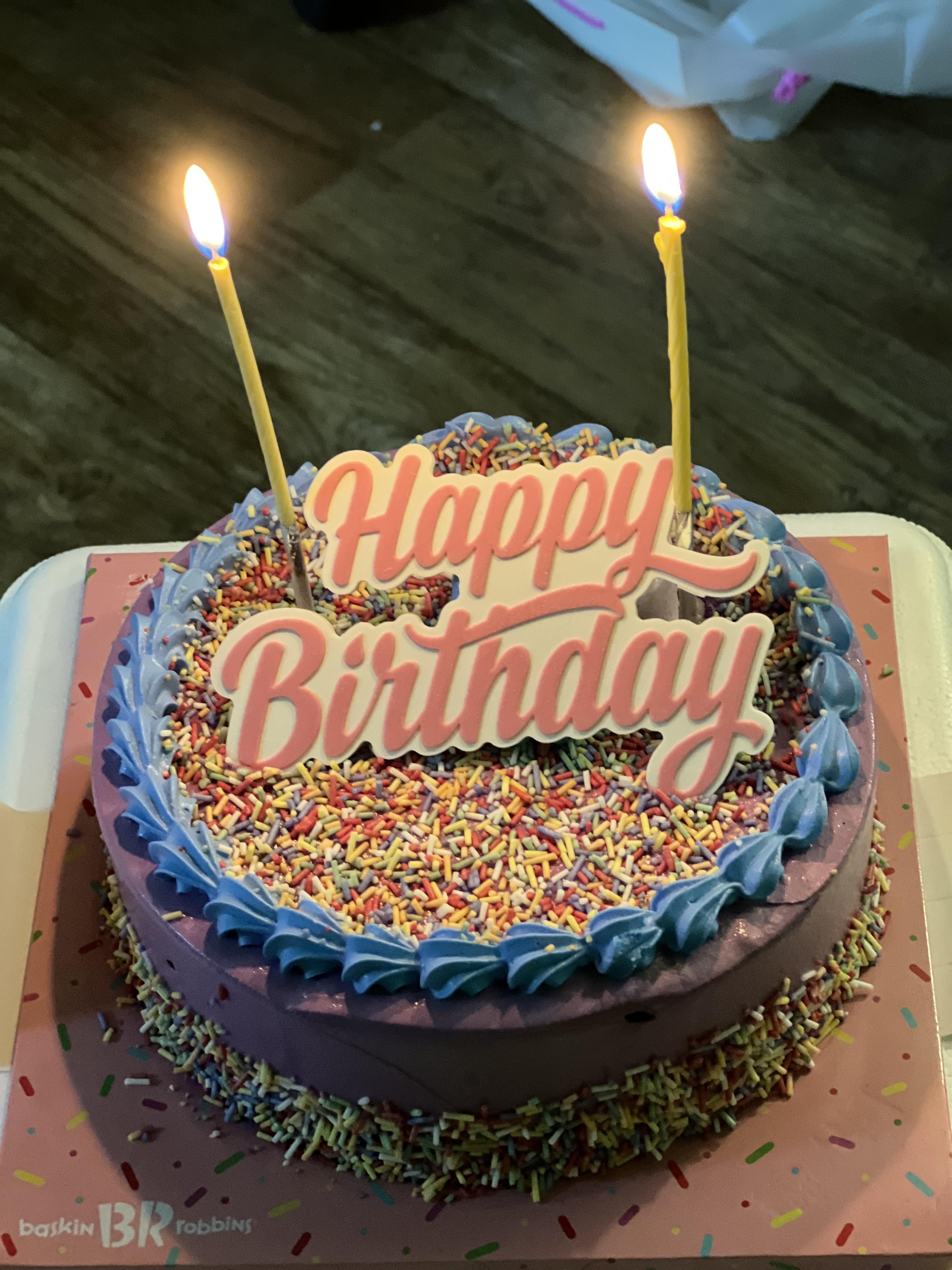 배스킨라빈스 아이스크림 해피버스데이 케이크