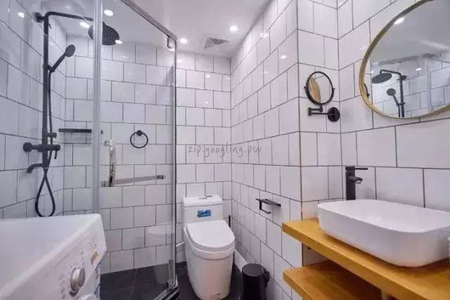 리모델링된-깨끗한-화장실