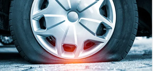 타이어 펑크 사진