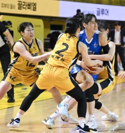 여자프로농구 포스트시즌 3월 일정 우리은행 KB스타즈