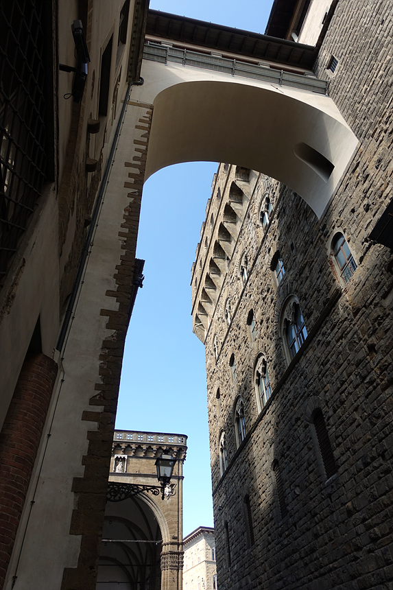 하늘 다리(메디치가 비밀통로)