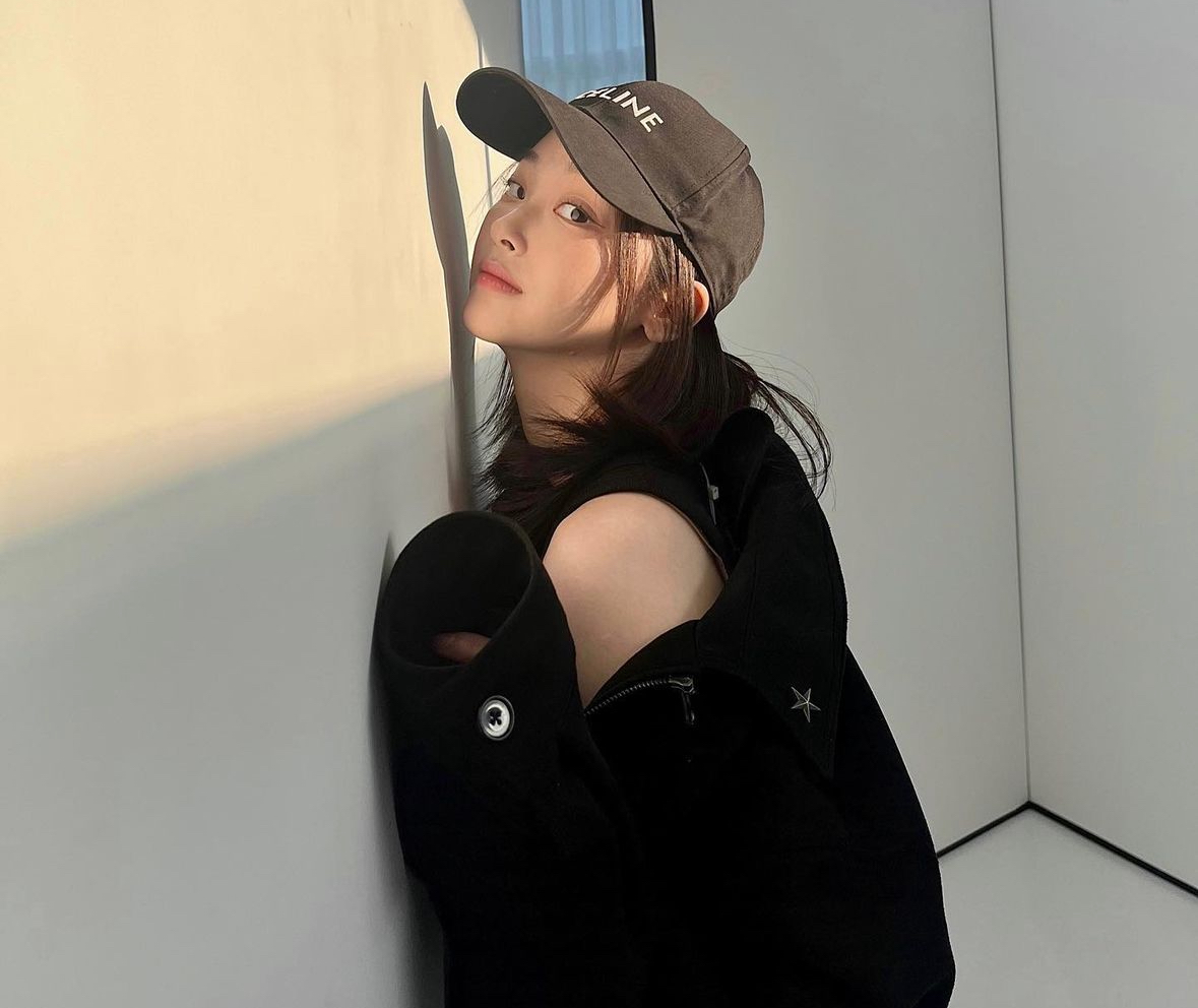 배우 최희진 사복