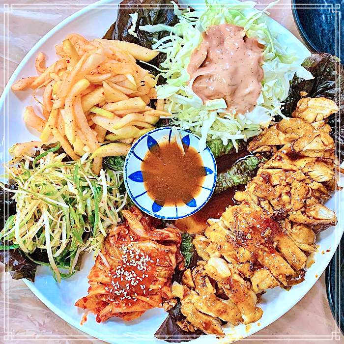 MBN 생생정보 마당 강원 춘천 맛과 영양 최고, 한방 닭보쌈 맛집