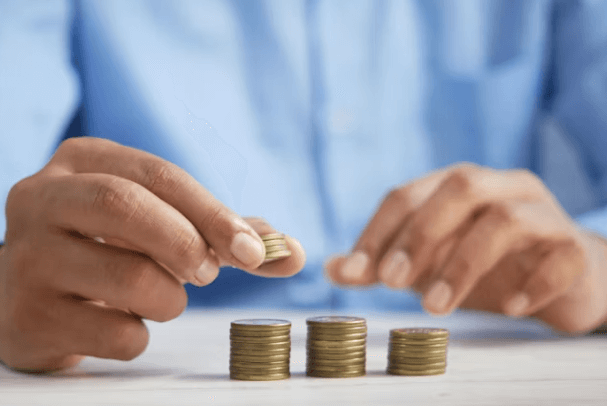 금리 인하 기대 후퇴&#44; 대출 예금 재테크 전략 총정리