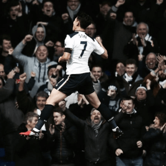 골인후 점프하는 손흥민