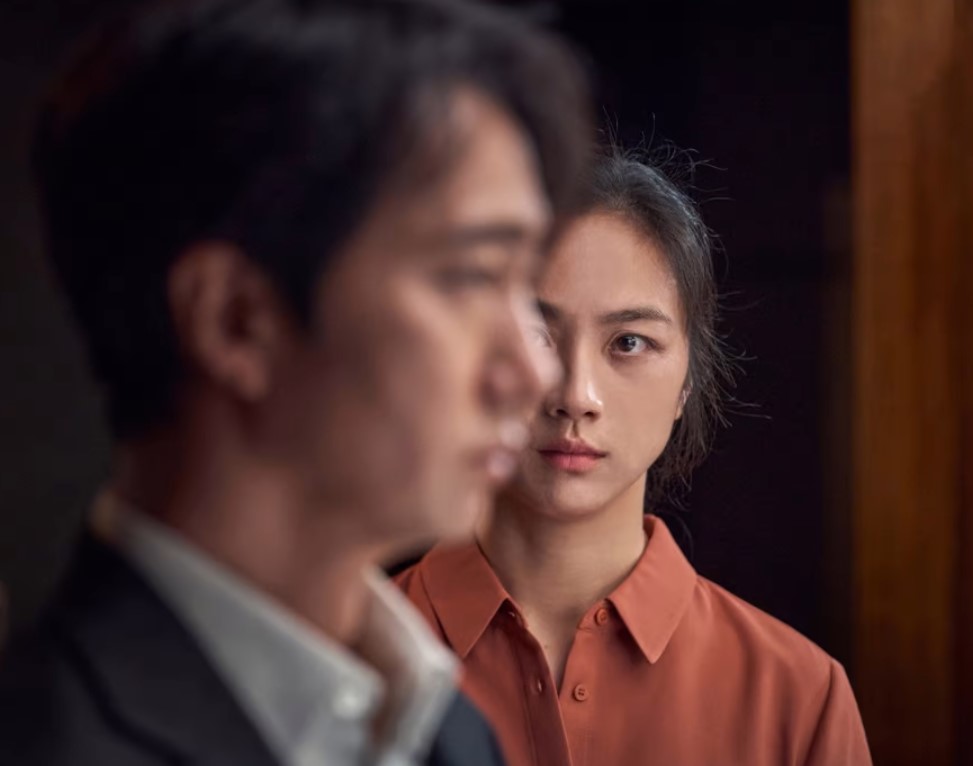 헤어질결심-줄거리