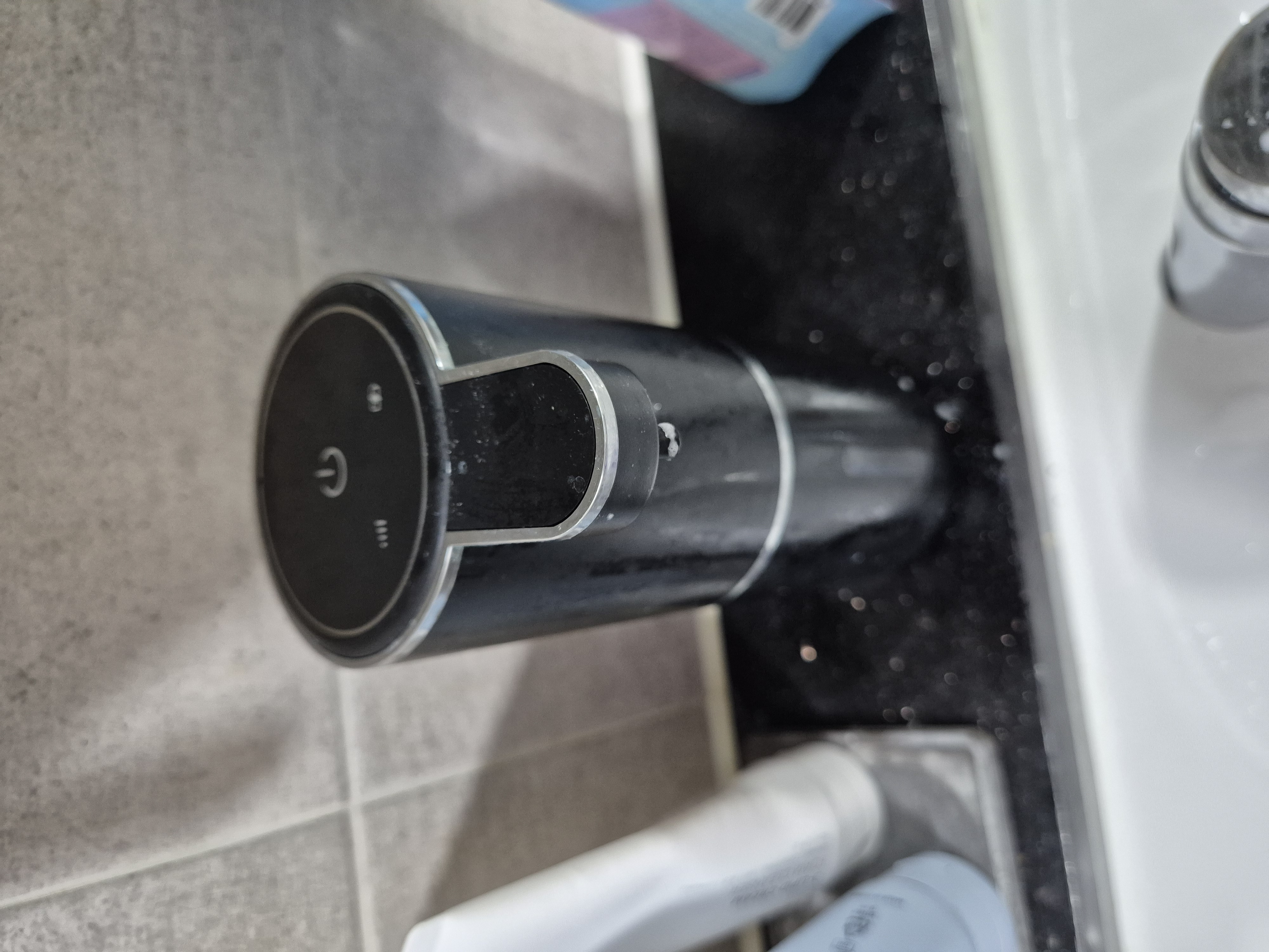 4단계 조절 자동 폼/액체 디스펜서