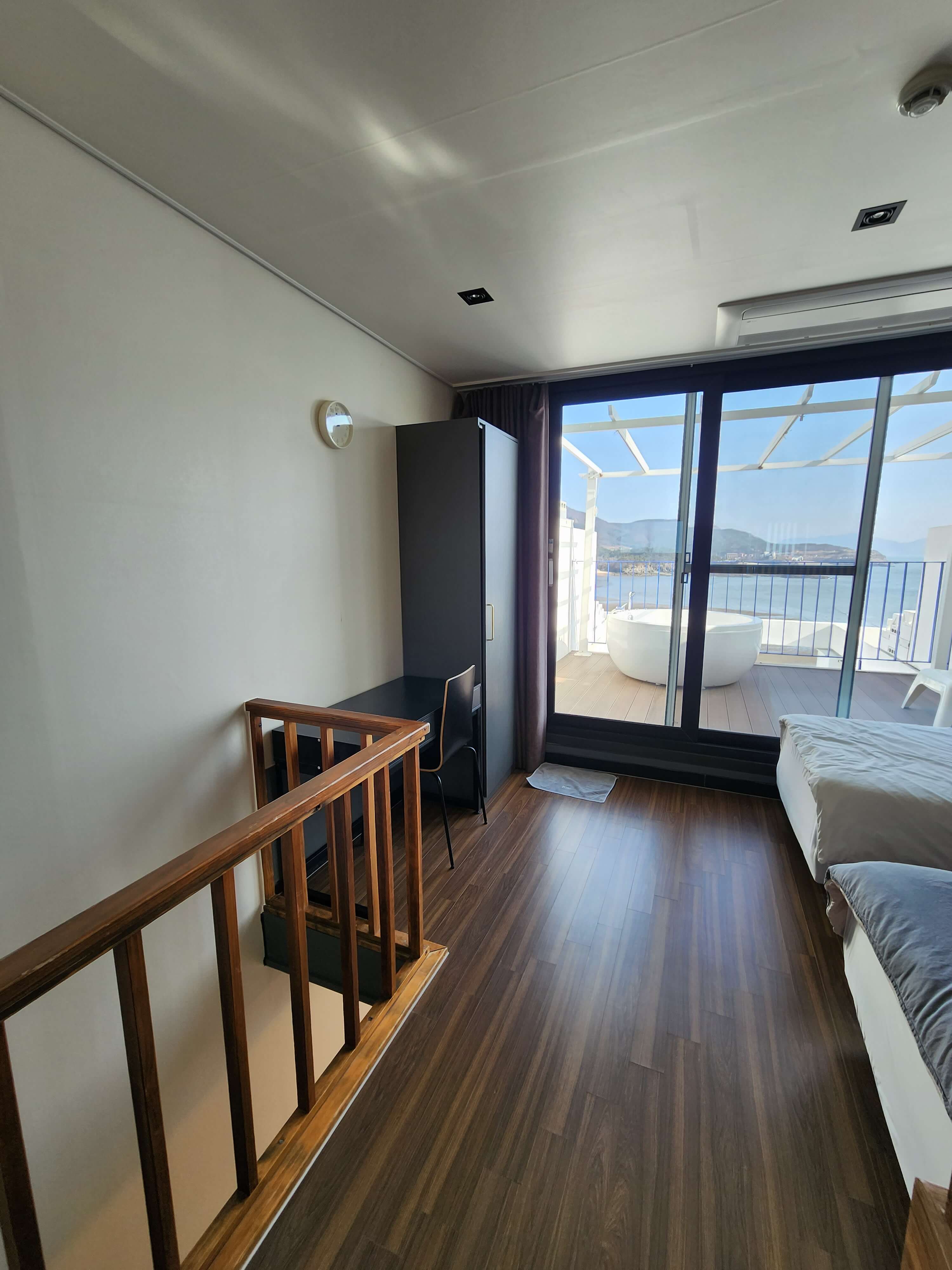 반려견과 변산반도여행 해시락풀빌라