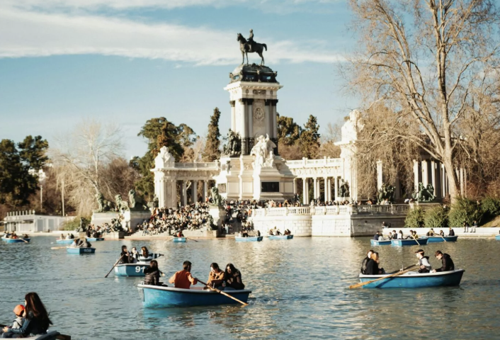 마드리드 숙소 위치 추천 (여행자 기준 완벽 정리)