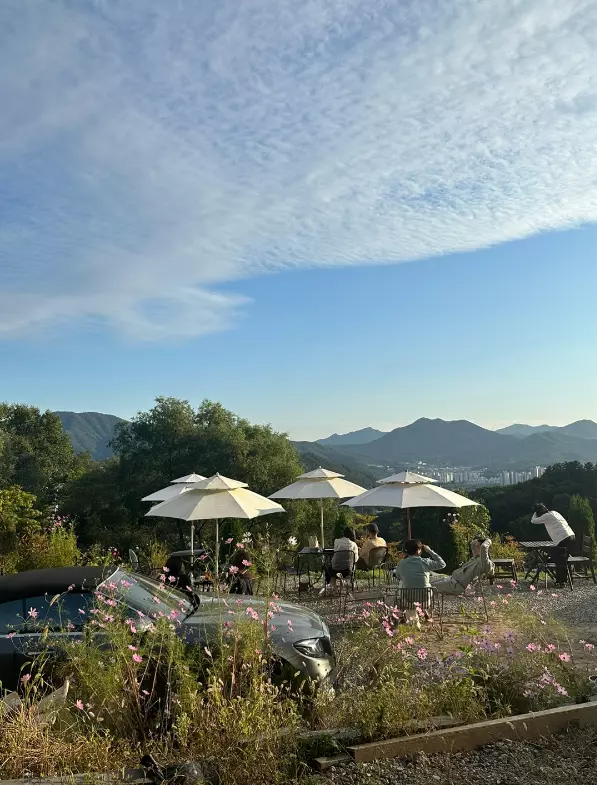 남양주 카페 써라운드 외부