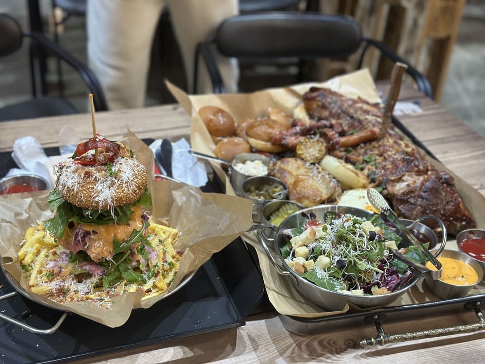 내슈빌치킨버거와 207플래터