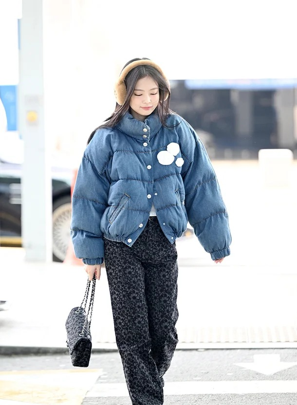 제니 몽클레어 패딩