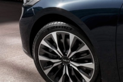 2023 K8 하이브리드 디자인