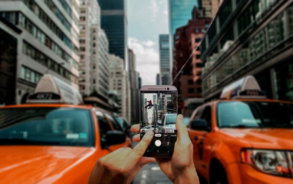 마블과 DC 영화 스타일 차이