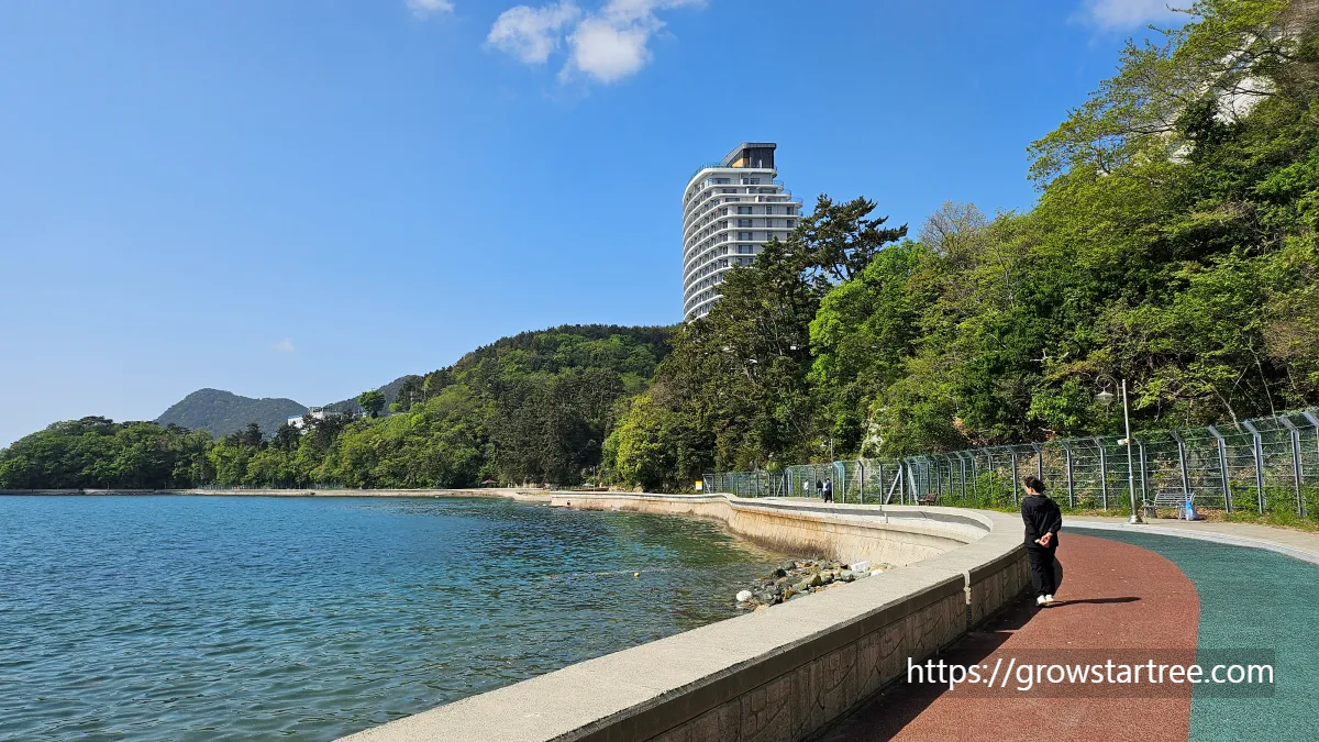 금호통영마리나 수륙해안산책로