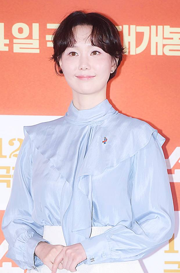 배우-이유영