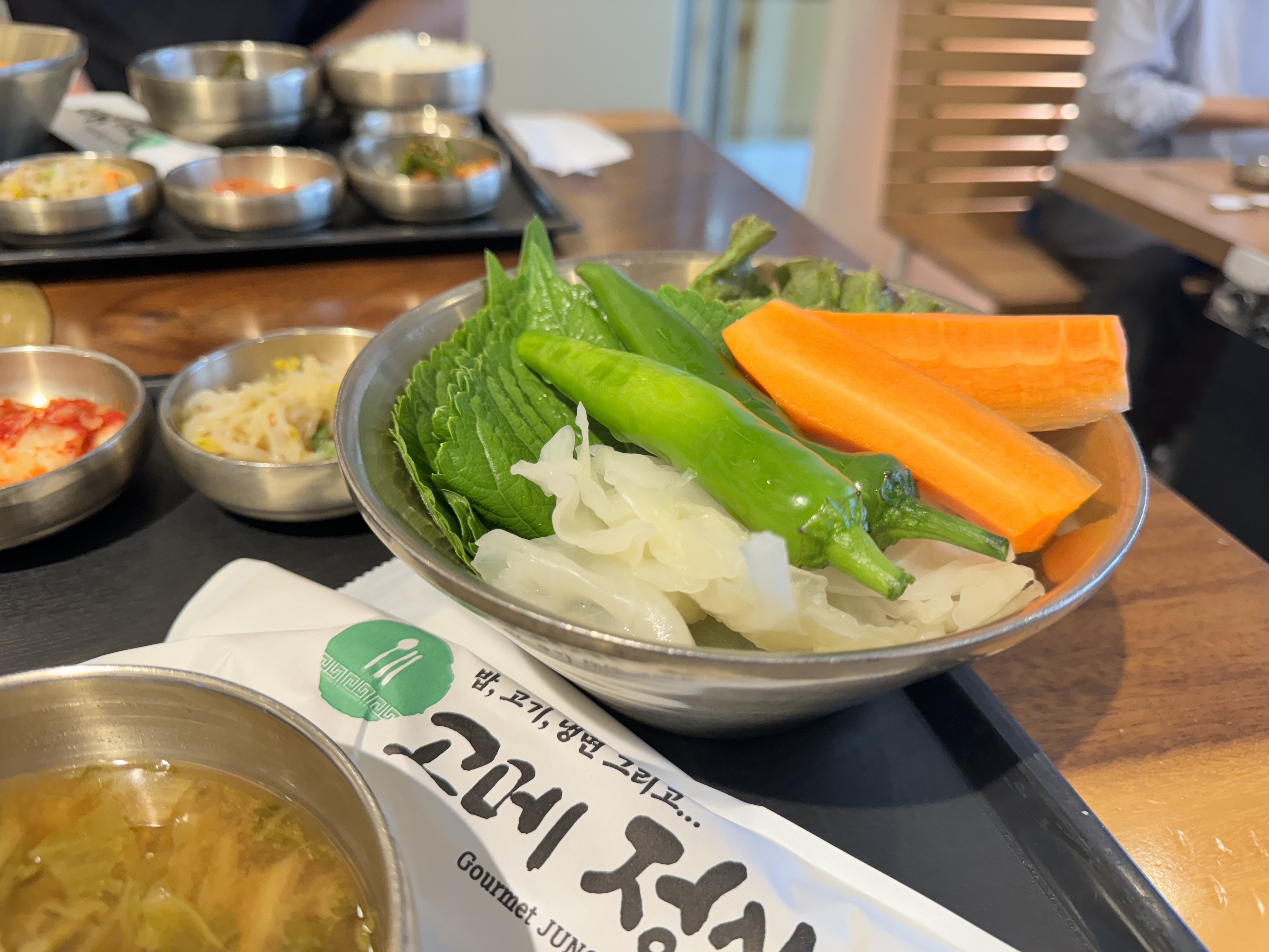 서울 교대역 점심특선 맛집 고메정식당 쌈 채소